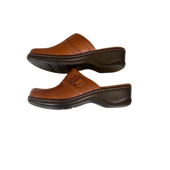 Clarks Womens Brown Slip On Round Toe Leather Upper Clogs Size 7.5M - Picture 6 of 7